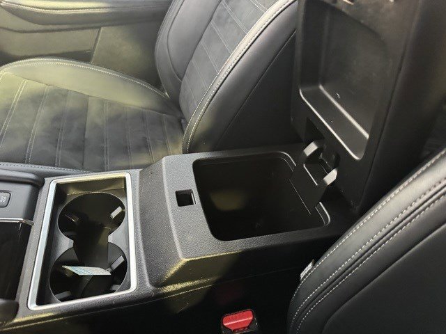 Used 2024 Mitsubishi Outlander SE image 20