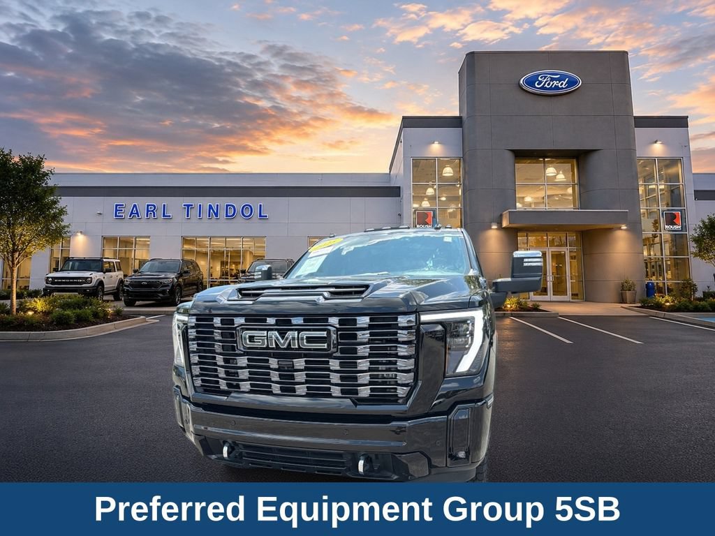 Used 2025 GMC Sierra 2500 Denali Ultimate AWD/4WD image 3