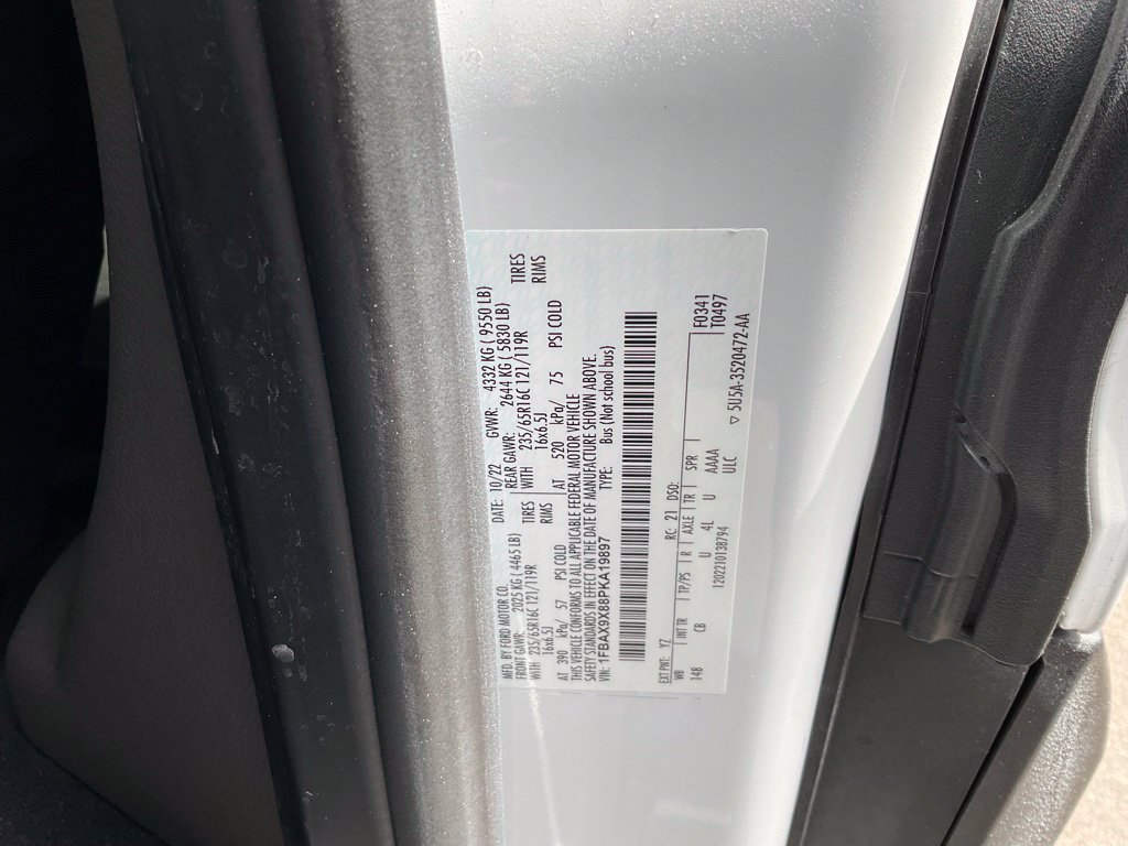 Certified 2023 Ford Transit 350 XL AWD/4WD image 30