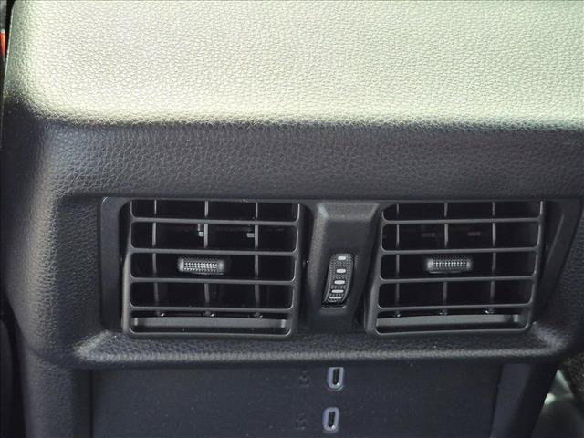 Used 2025 Toyota 4Runner SR5 AWD/4WD image 15