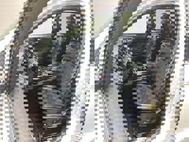 Certified 2022 Ford Edge ST-Line w/ Class II Trailer Tow Package image 14