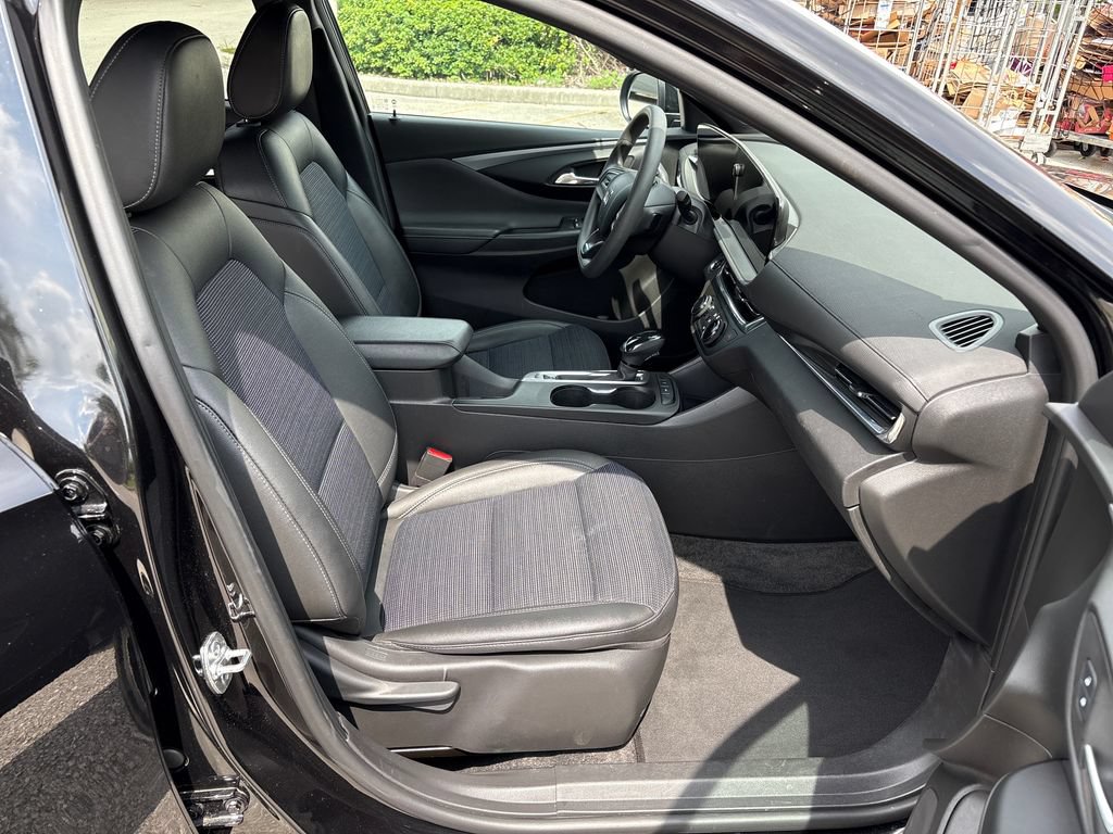 Used 2025 Buick Envista Preferred FWD image 6