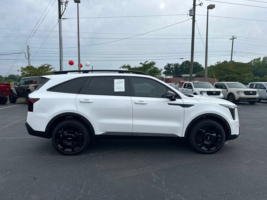Used 2024 Kia Sorento SX Prestige w/ Sage Leather Package AWD/4WD image 8