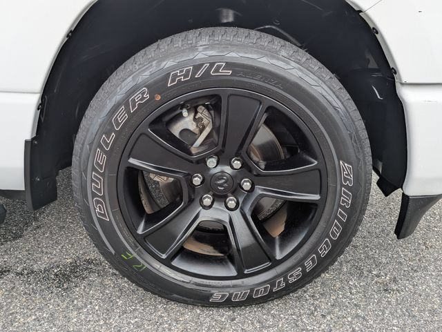 Used 2023 RAM 1500 Big Horn RWD image 11