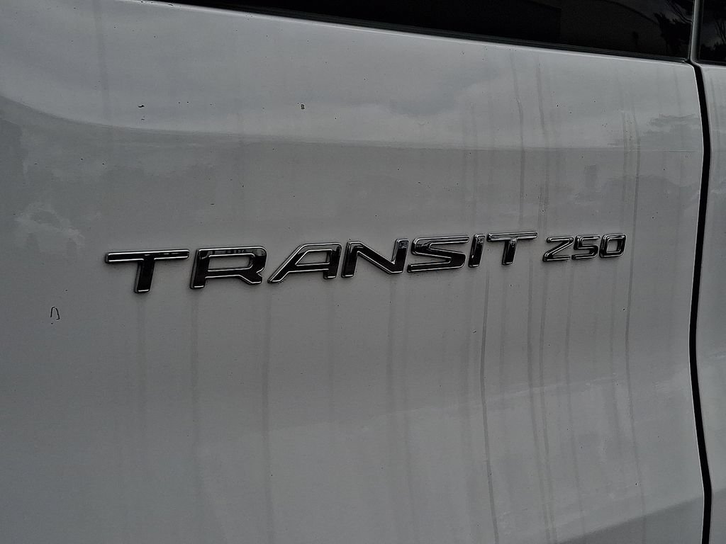 Certified 2025 Ford Transit 250 Low Roof w/ Exterior Upgrade Package RWD image 29