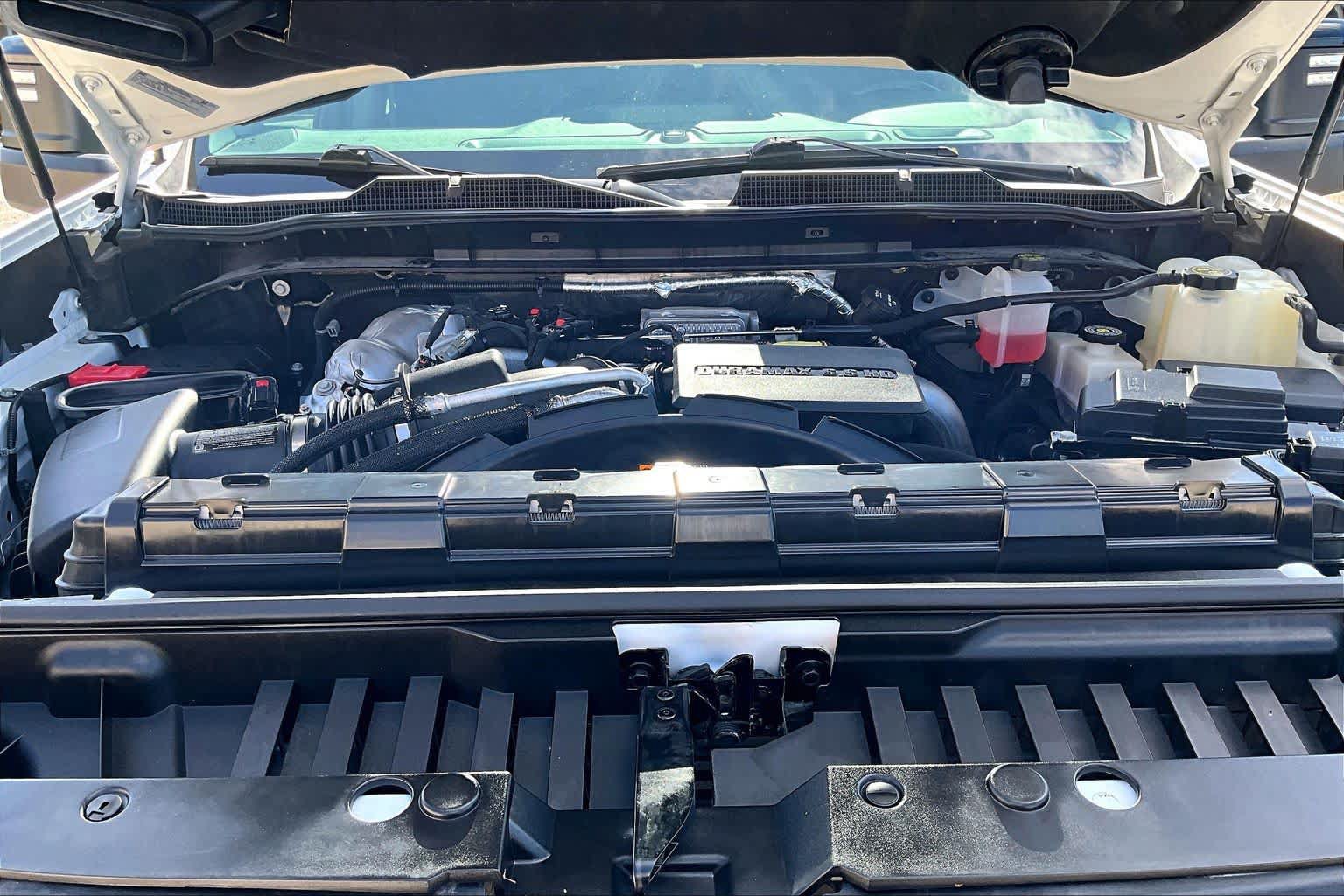 Used 2023 Chevrolet Silverado 2500 LTZ w/ LTZ Plus Package AWD/4WD image 32
