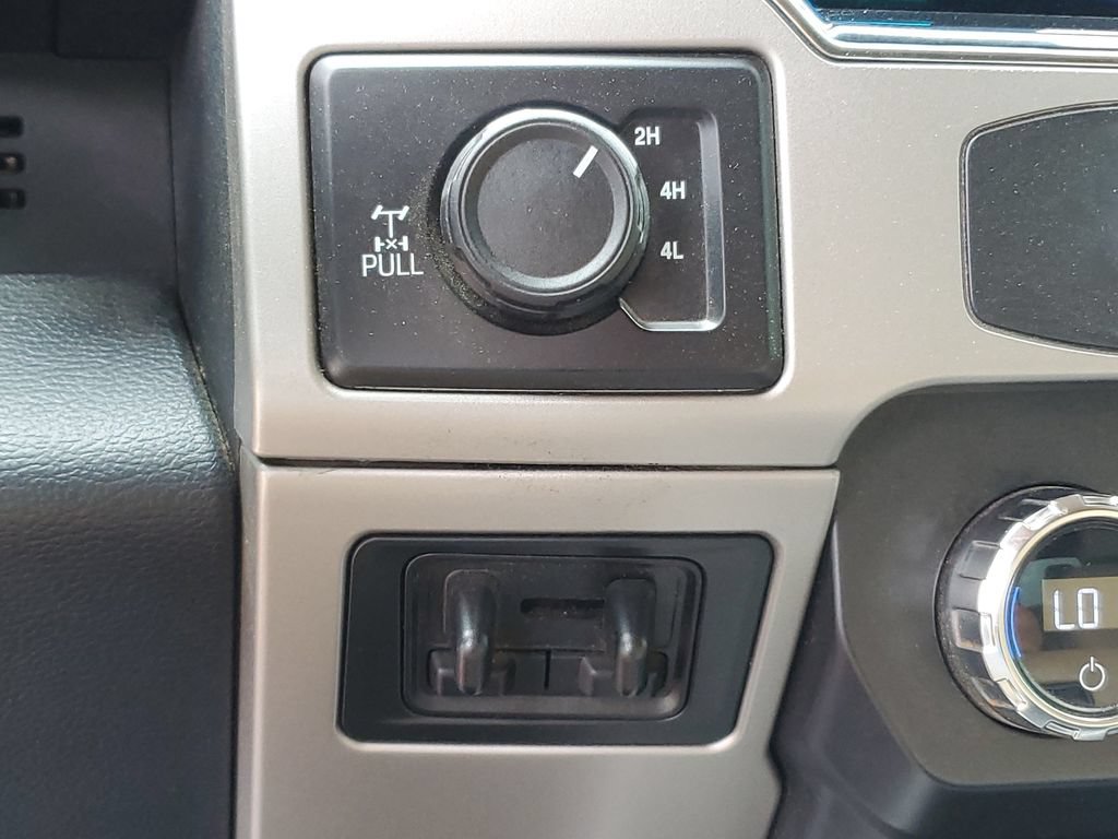 Certified 2022 Ford F350 Lariat w/ Chrome Package AWD/4WD image 26