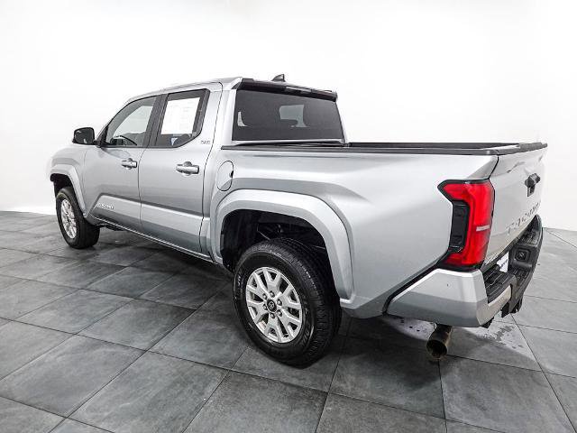 Used 2024 Toyota Tacoma SR5 AWD/4WD image 2