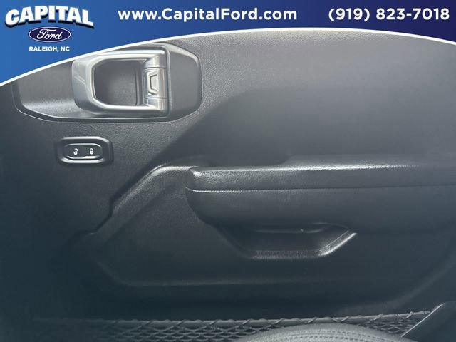 Used 2021 Jeep Wrangler Unlimited Sport AWD/4WD image 27