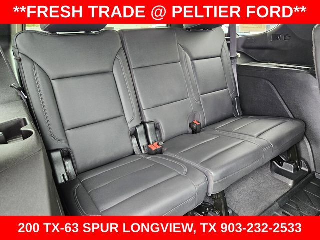 Used 2022 Chevrolet Tahoe Z71 w/ Luxury Package AWD/4WD image 13