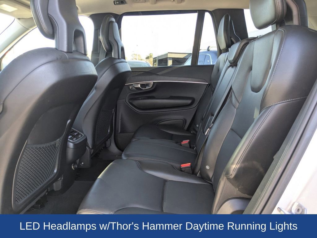Used 2020 Volvo XC90 T5 Momentum image 16
