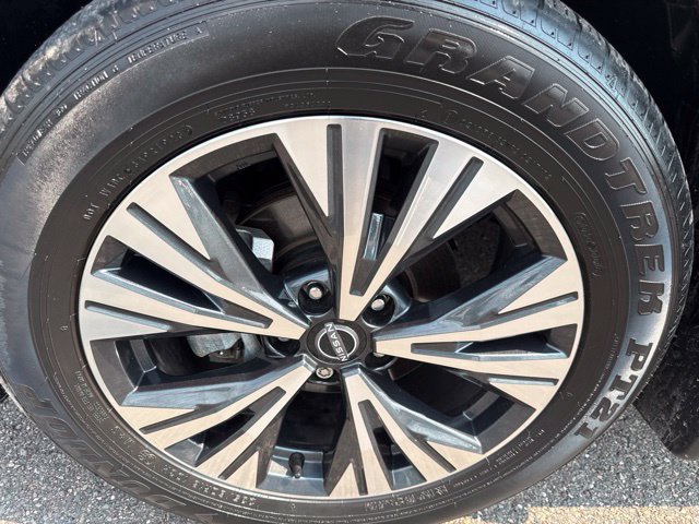 Used 2023 Nissan Rogue SV AWD/4WD image 10