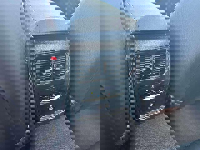 Used 2024 BMW 330i xDrive Sedan image 12