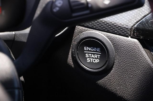 Certified 2025 Ford Escape ST-Line FWD image 14