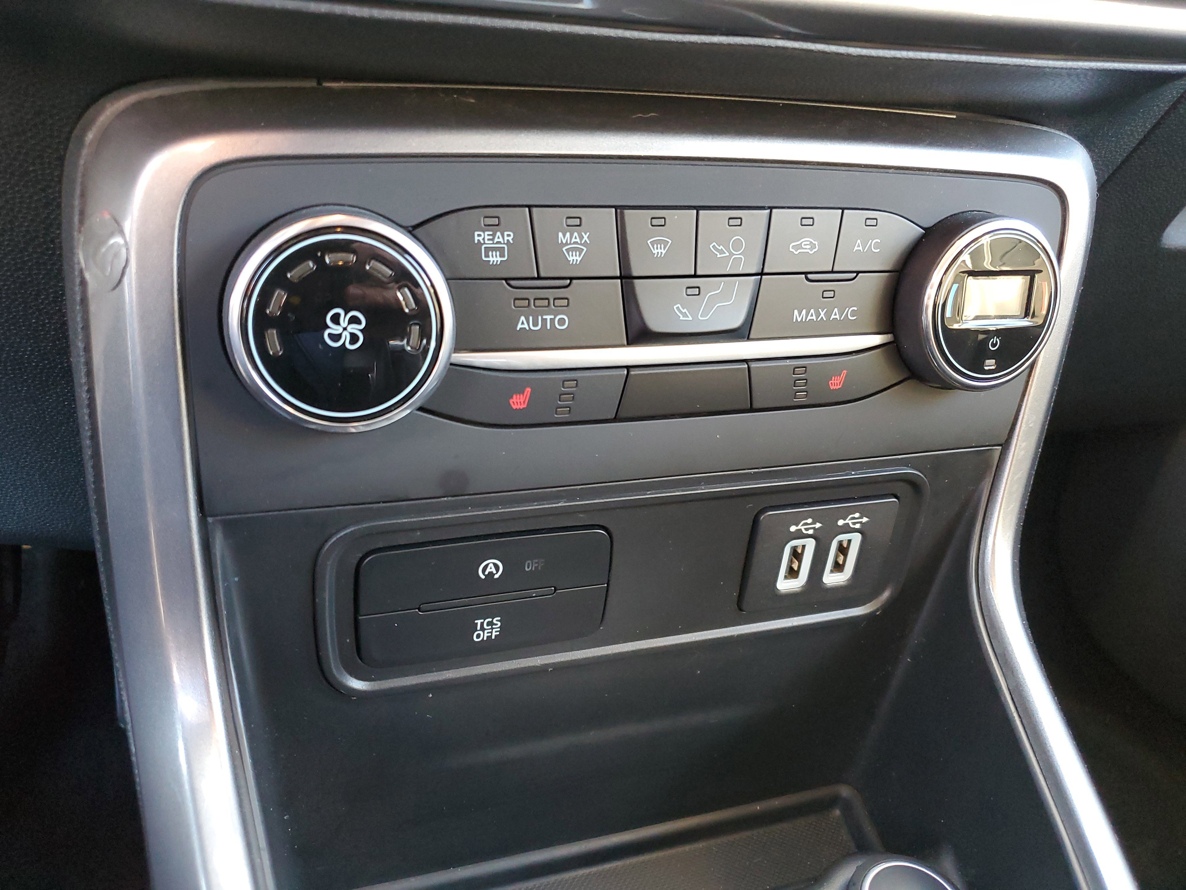 Certified 2022 Ford EcoSport SE w/ SE Convenience Package image 29