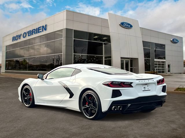 Used 2025 Chevrolet Corvette Stingray Coupe w/ 1LT RWD image 3