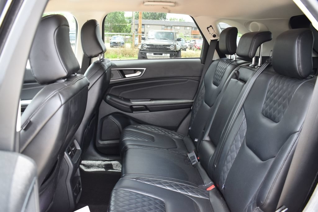 Certified 2024 Ford Edge Titanium AWD/4WD image 8