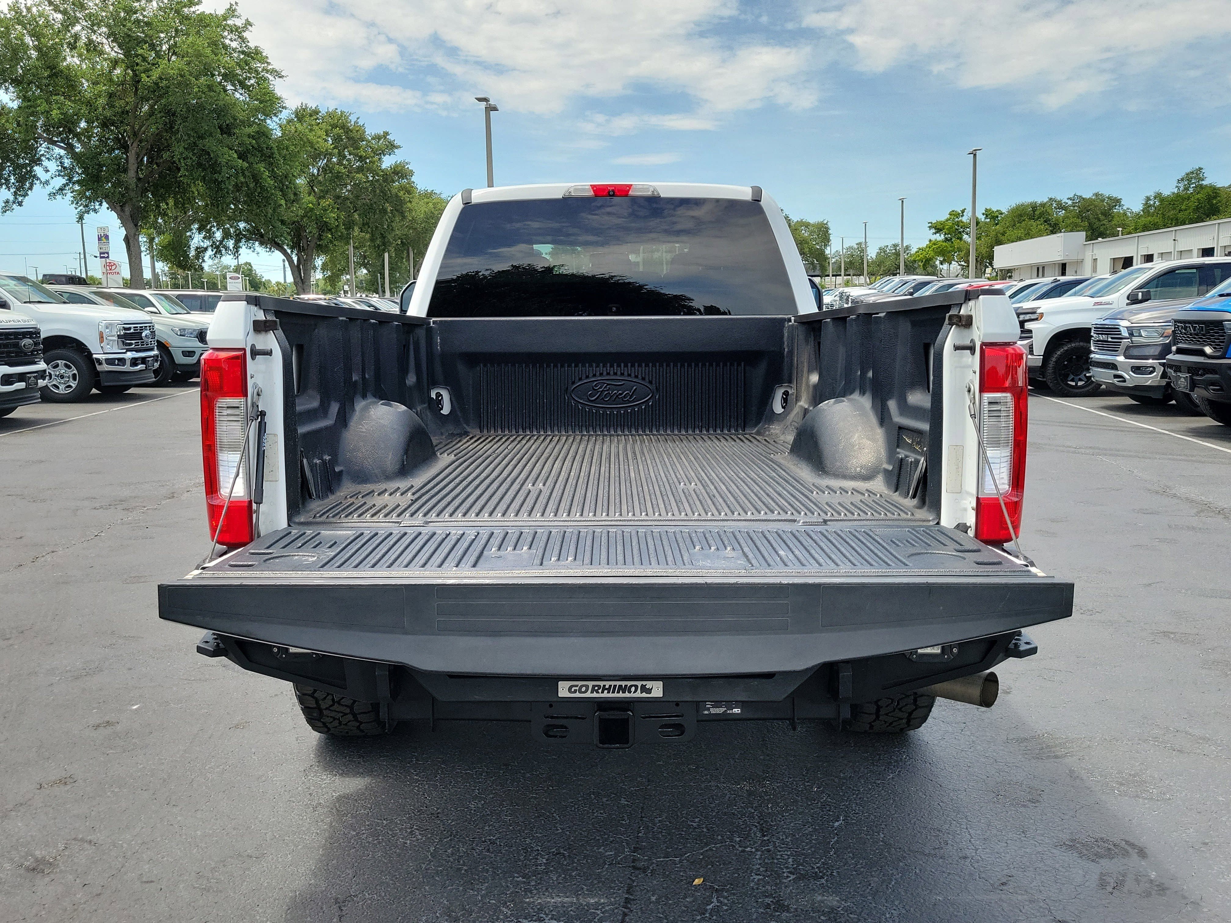 Certified 2019 Ford F250 XL w/ Power Equipment Group RWD image 9