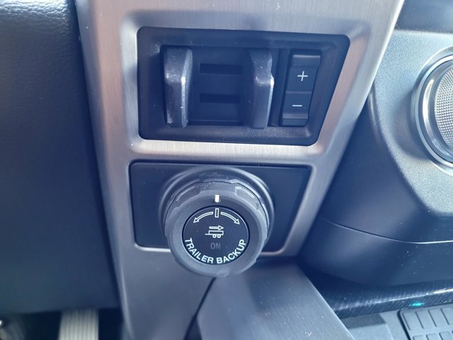 Certified 2020 Ford F250 Platinum w/ FX4 Off-Road Package AWD/4WD image 22