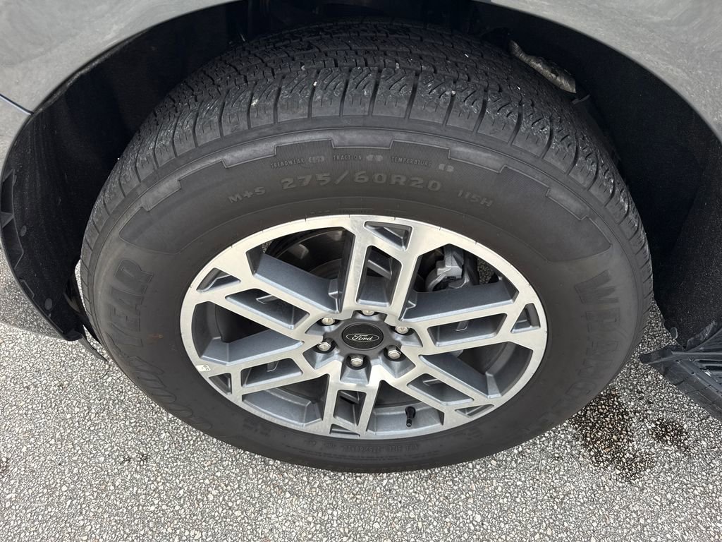 Certified 2025 Ford Expedition Max Active RWD image 13