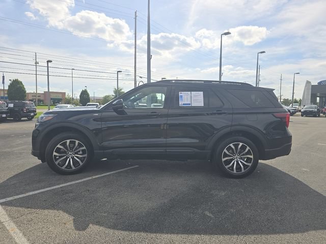 Certified 2026 Ford Explorer ST-Line AWD/4WD image 14