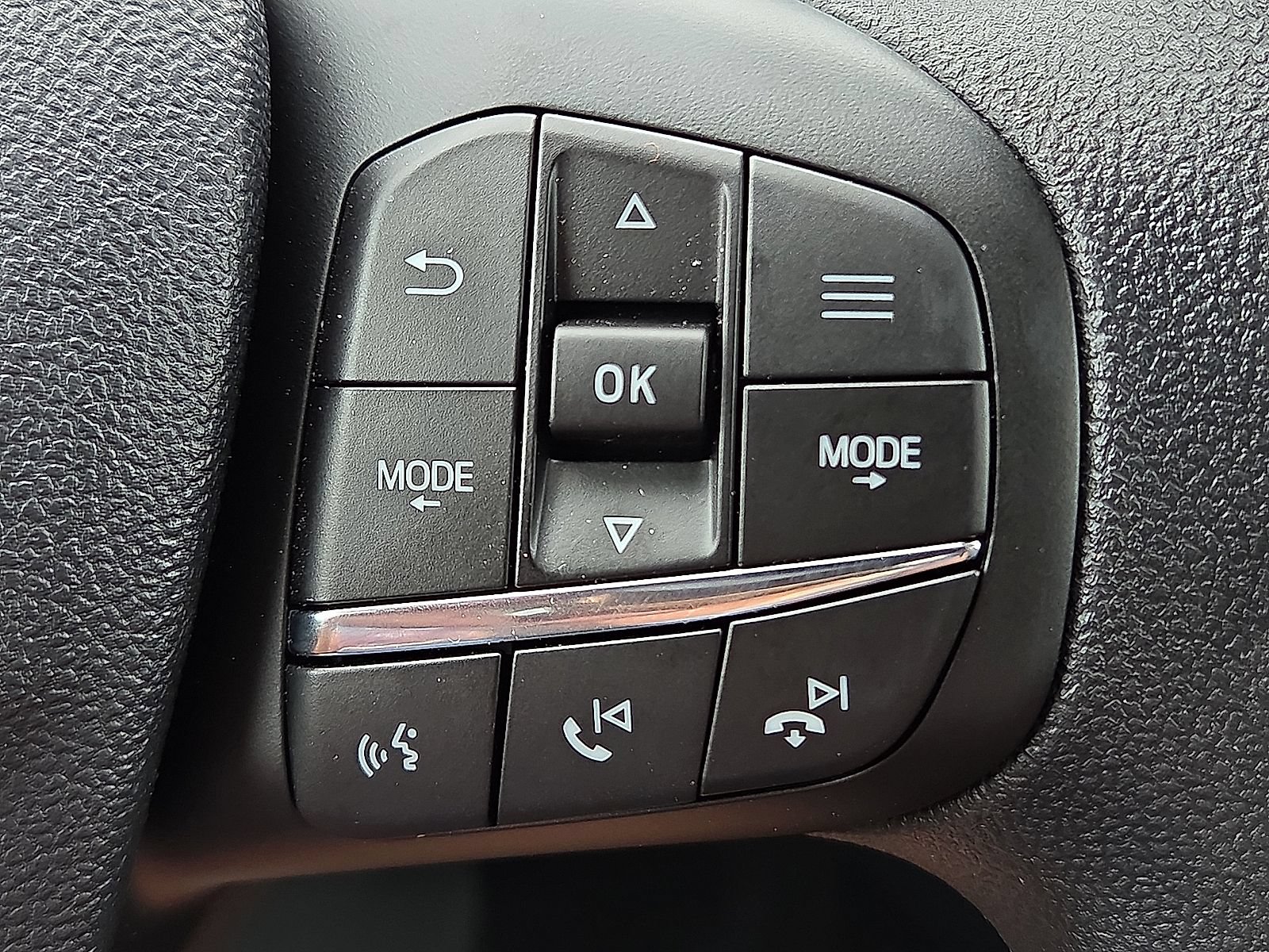 Certified 2026 Ford Maverick XL FWD image 22