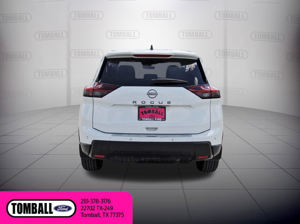Used 2024 Nissan Rogue S FWD image 6