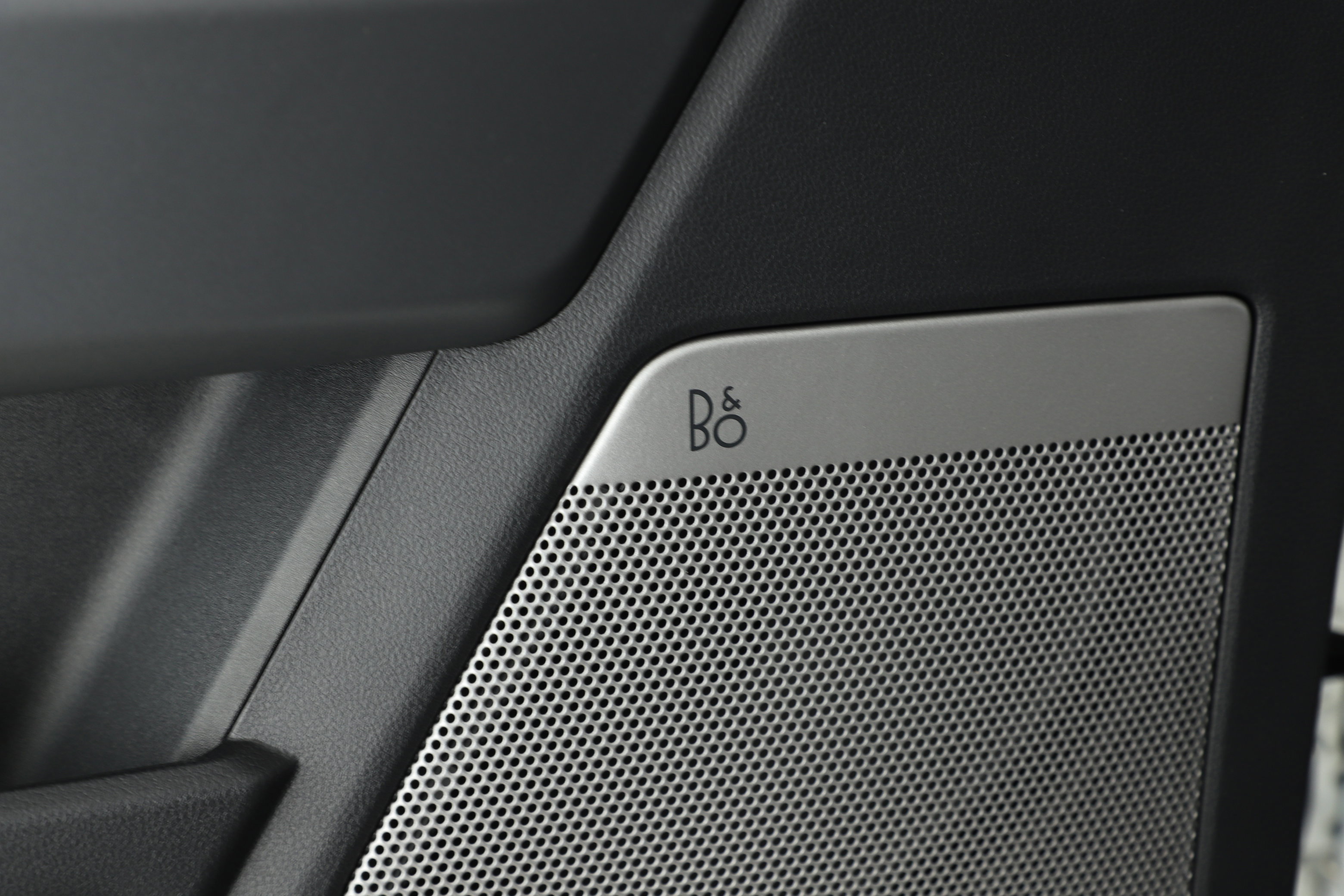 Certified 2025 Ford F150 Lightning Lariat image 14