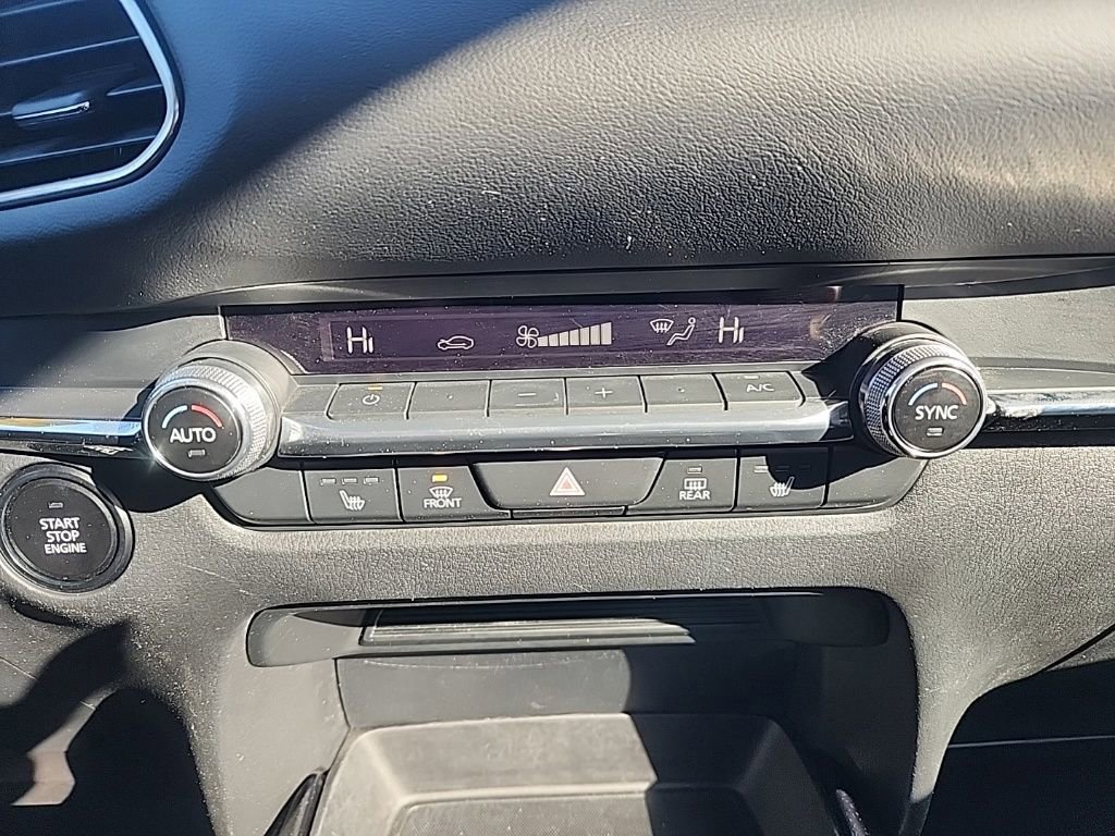 Used 2022 MAZDA CX-30 AWD 2.5 S w/ Premium Package image 17