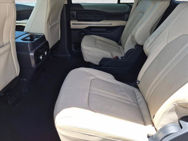 Certified 2023 Ford Expedition Platinum AWD/4WD image 18