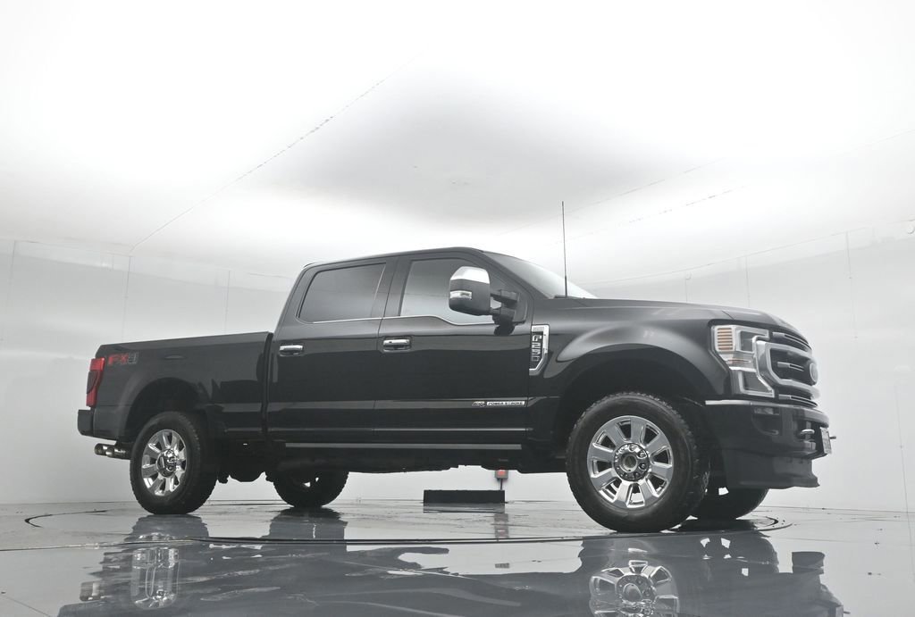 Certified 2022 Ford F250 Platinum w/ FX4 Off-Road Package image 2