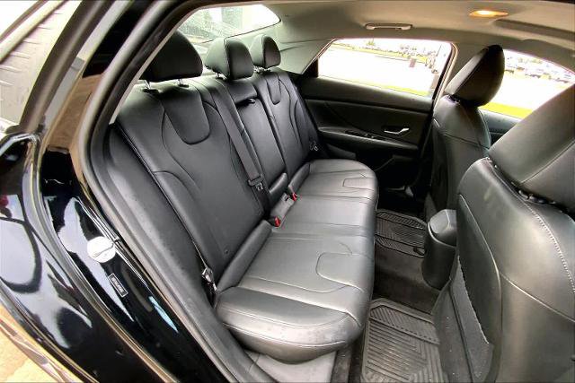 Used 2023 Hyundai Elantra Limited FWD image 20