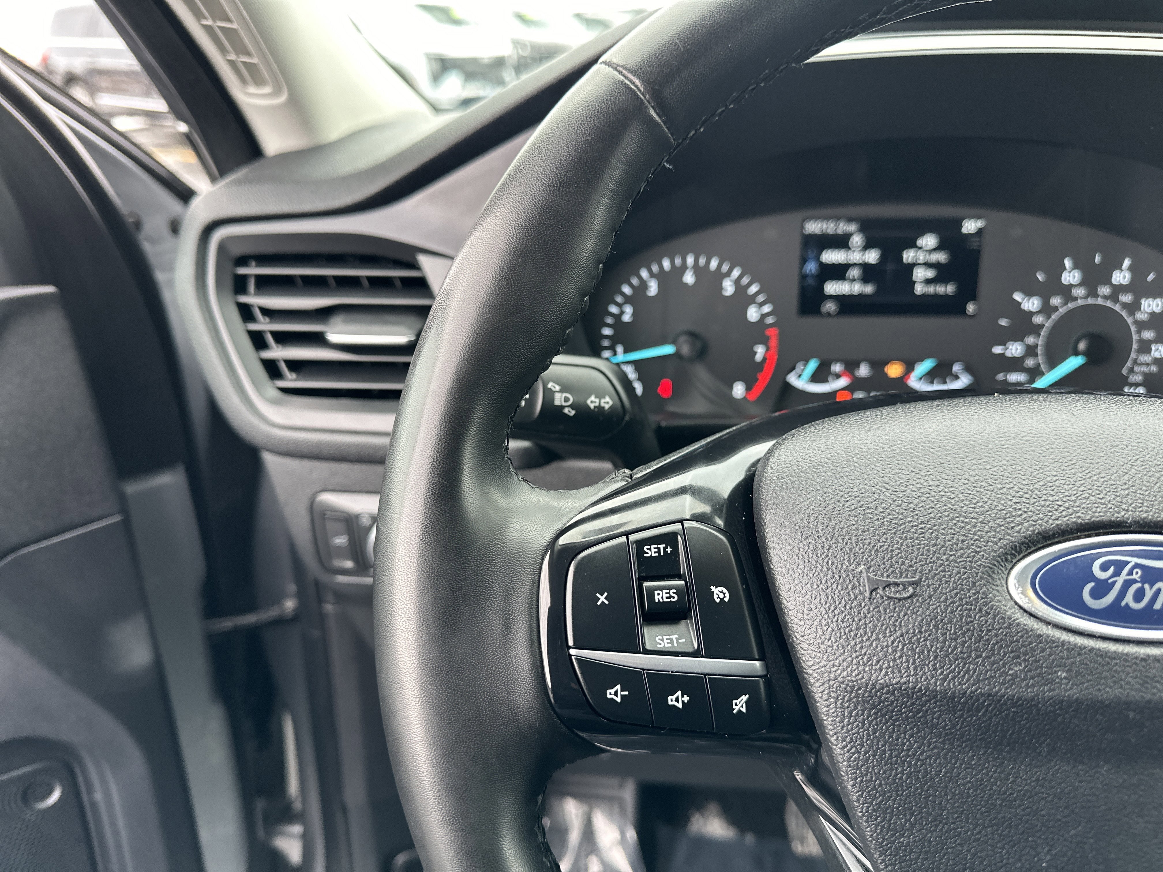 Certified 2022 Ford Escape SE w/ Convenience Package image 21