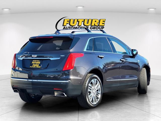 Used 2017 Cadillac XT5 Premium Luxury w/ Driver Assist Package AWD/4WD image 4