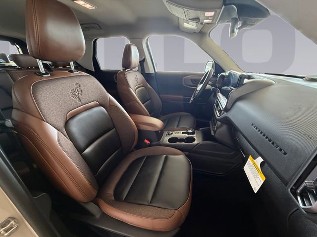 Certified 2025 Ford Bronco Sport Outer Banks w/ Outer Banks Tech Package+ AWD/4WD image 17