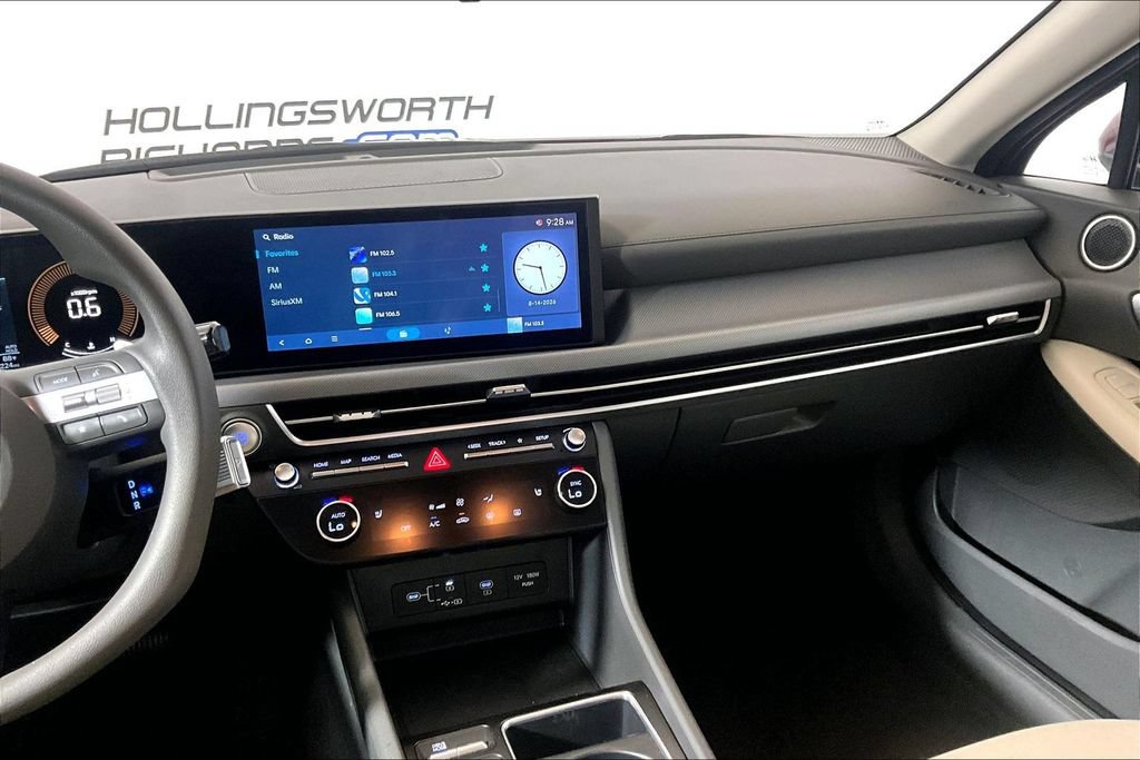 Used 2025 Hyundai Sonata SEL FWD image 5