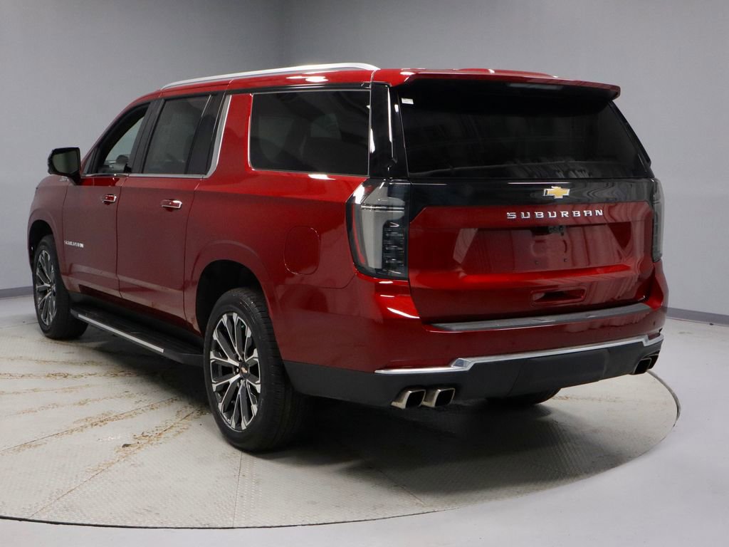 Used 2025 Chevrolet Suburban High Country w/ Sun And Tow Package AWD/4WD image 9