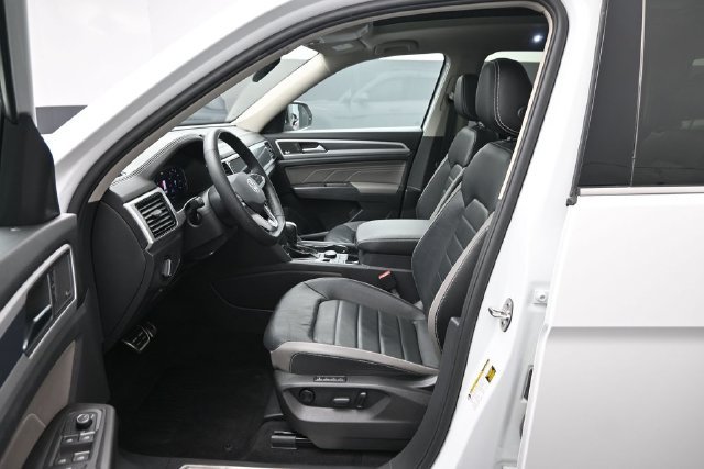 Used 2023 Volkswagen Atlas SEL Premium AWD/4WD image 10