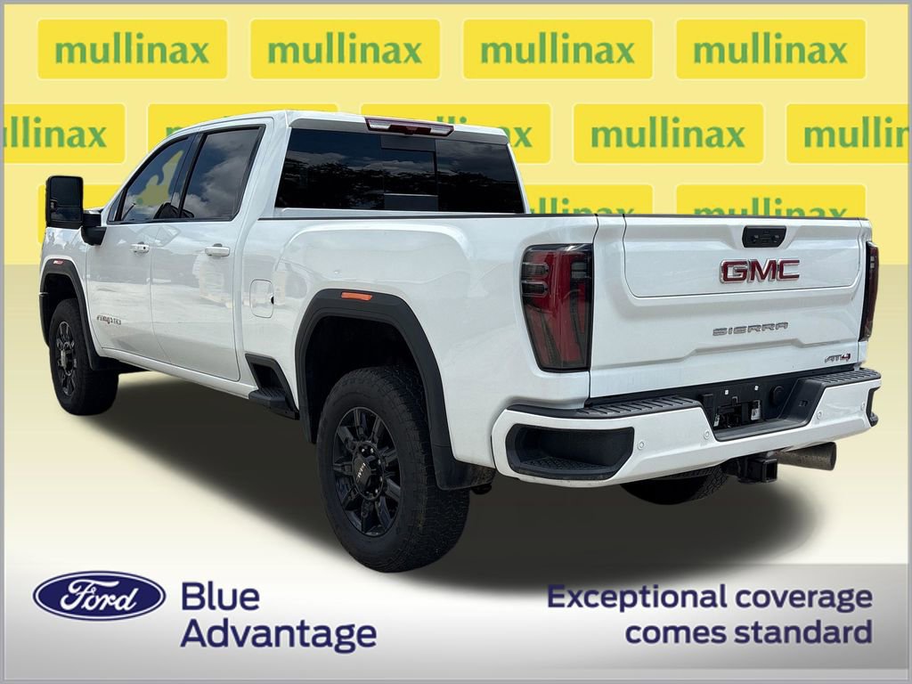 Used 2025 GMC Sierra 2500 AT4 AWD/4WD image 10