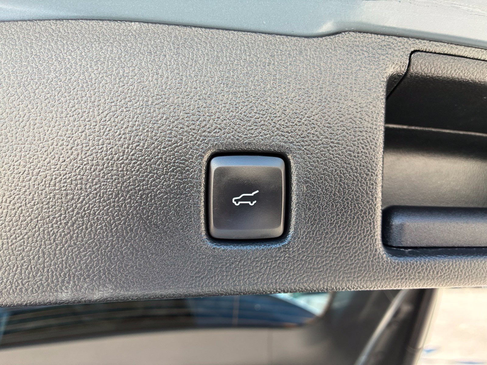 Certified 2023 Ford Escape ST-Line AWD/4WD image 18