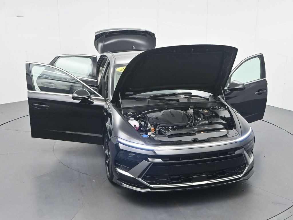 Used 2025 Hyundai Sonata SEL FWD image 47