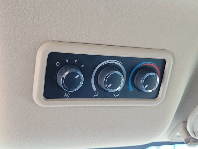 Used 2017 Chevrolet Express 3500 LT w/ LT Preferred Equipment Group RWD image 29