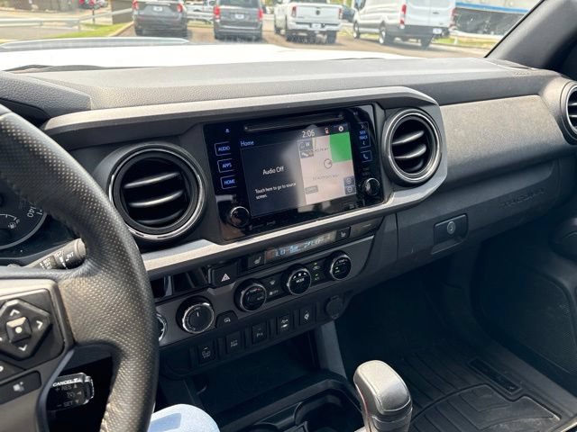 Used 2017 Toyota Tacoma TRD Pro AWD/4WD image 10