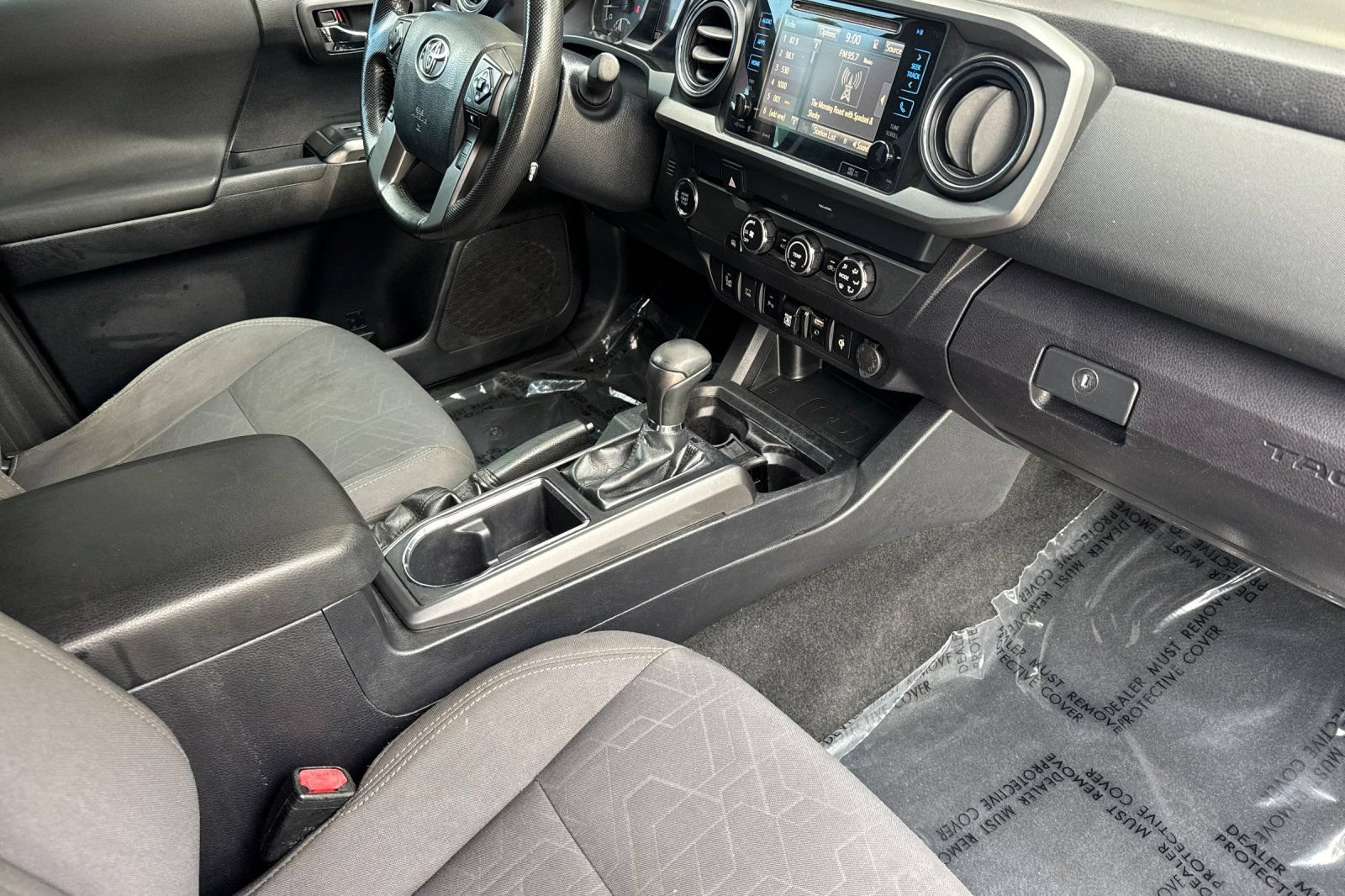 Used 2019 Toyota Tacoma TRD Off-Road w/ Technology Package RWD image 16