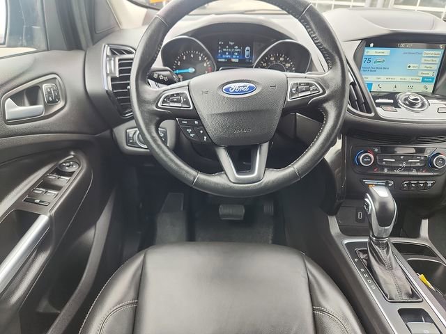Certified 2019 Ford Escape Titanium image 9