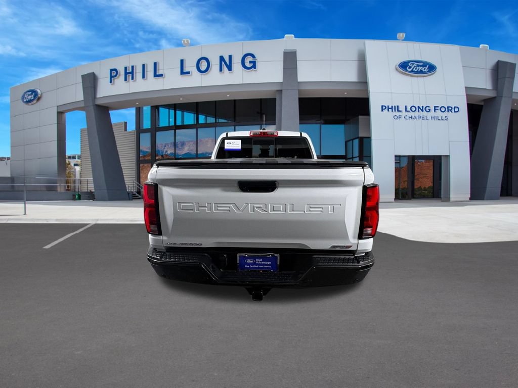 Used 2025 Chevrolet Colorado ZR2 w/ Technology Package AWD/4WD image 4