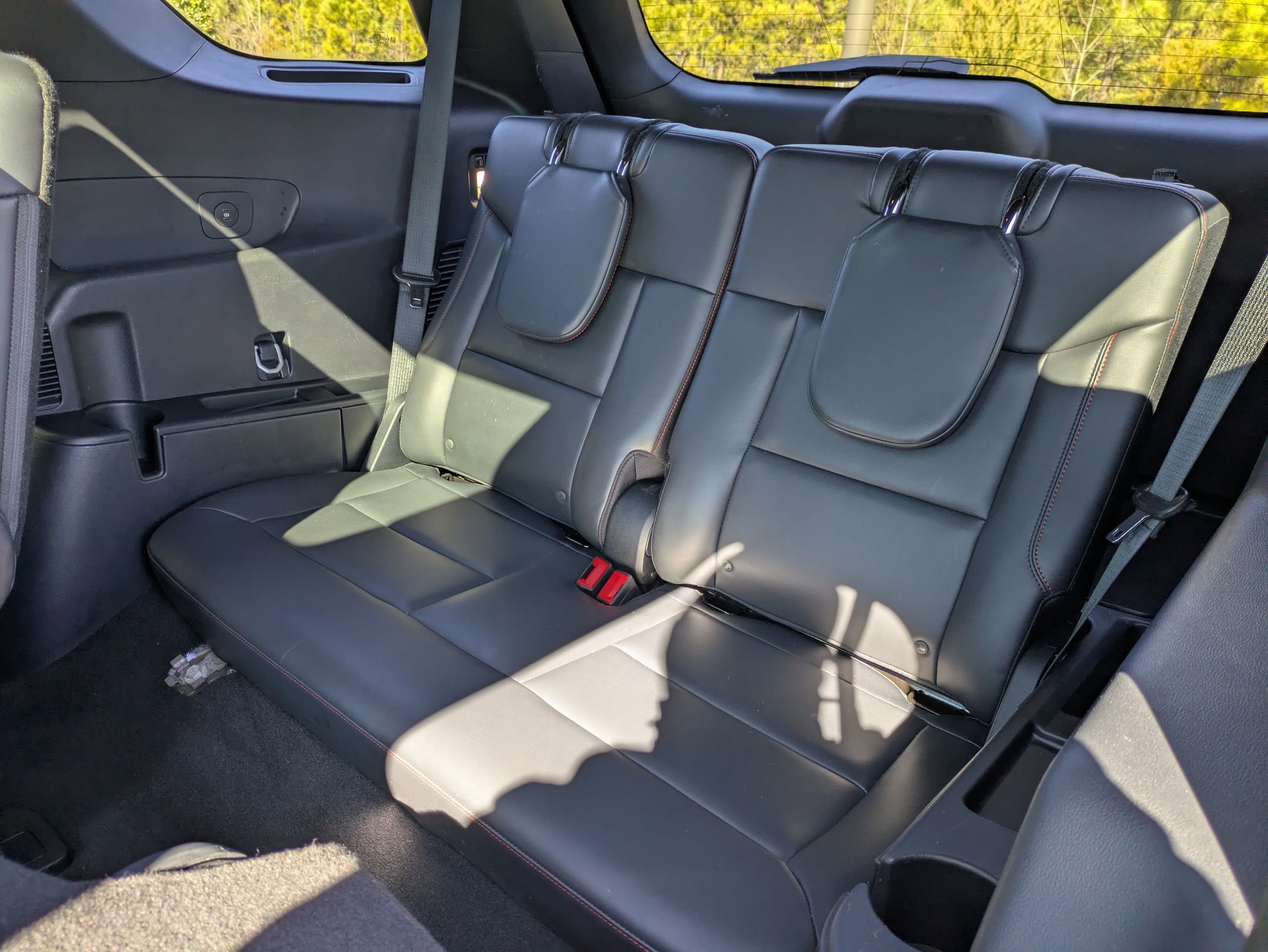 Certified 2025 Ford Explorer ST image 30