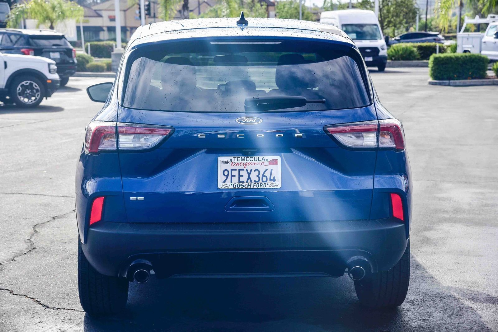 Certified 2022 Ford Escape SE w/ SE Sport Appearance Package image 5