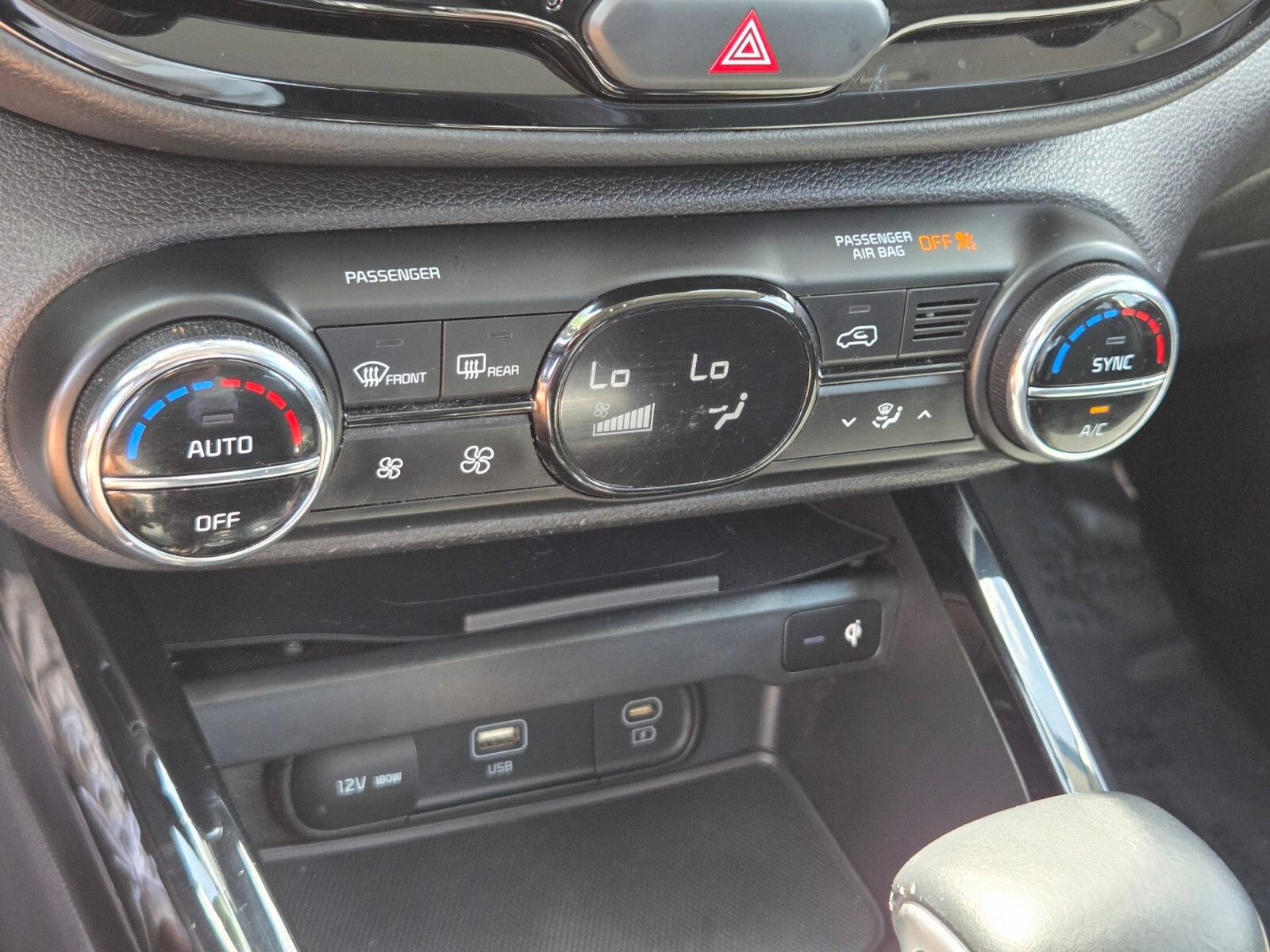 Used 2023 Kia Soul GT-Line w/ GT-Line Technology Package FWD image 23