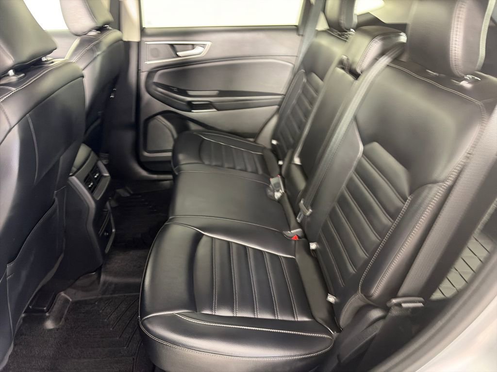 Certified 2024 Ford Edge SEL AWD/4WD image 13